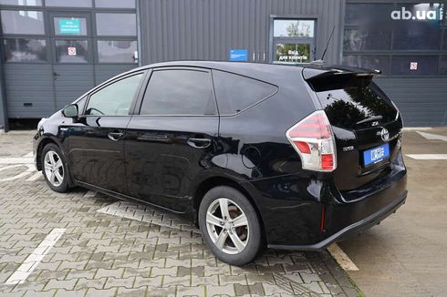 Toyota Prius 2016 - фото 6