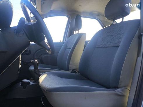 Dacia Logan 2006 - фото 9
