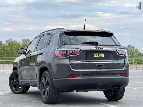Jeep Compass 2019 - фото 10