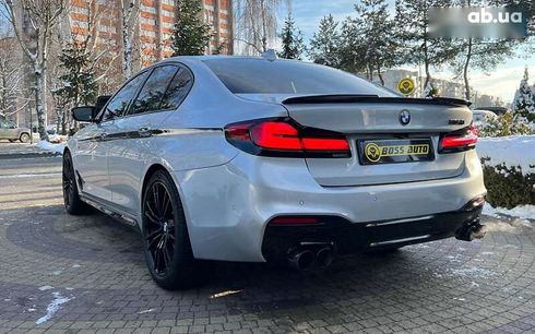 BMW 5 серия 2017 - фото 5