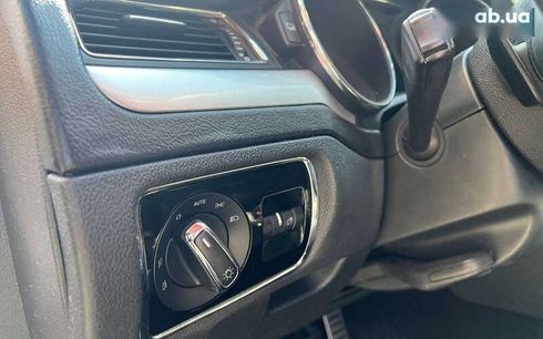 Skoda Superb 2012 - фото 11