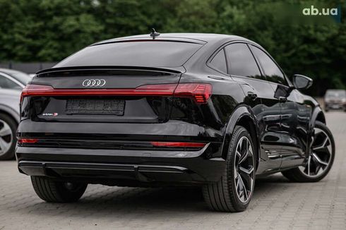 Audi E-Tron 2021 - фото 11