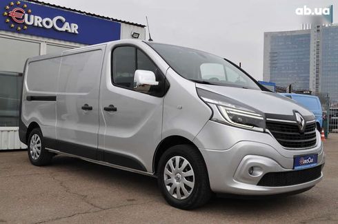 Renault Trafic 2020 - фото 24