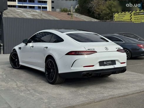 Mercedes-Benz AMG GT 4 2019 - фото 6