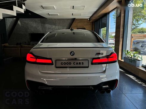 BMW M5 2019 - фото 12