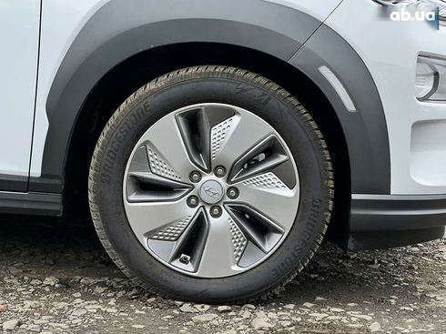 Hyundai Kona Electric 2020 - фото 22