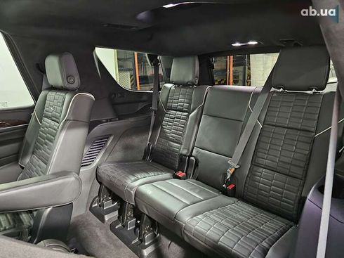 Cadillac Escalade 2022 - фото 14