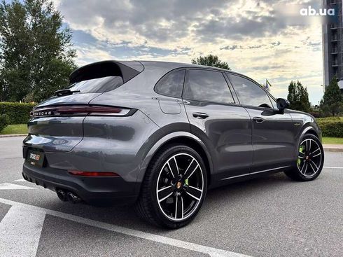 Porsche Cayenne 2024 - фото 20