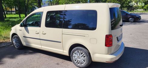 Volkswagen Caddy 2015 бежевый - фото 2