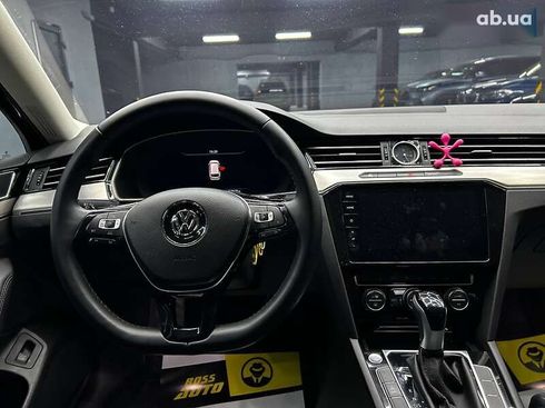 Volkswagen Passat 2018 - фото 15