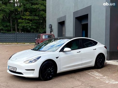 Tesla Model 3 2019 - фото 4
