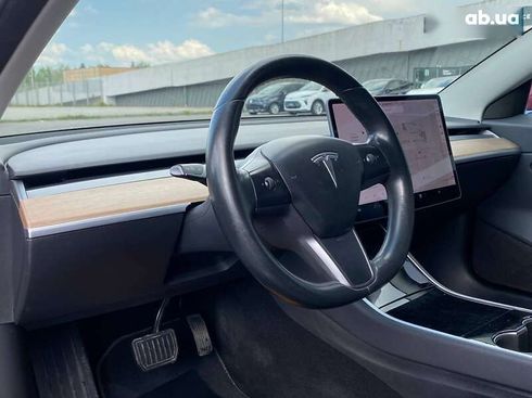 Tesla Model 3 2018 - фото 10