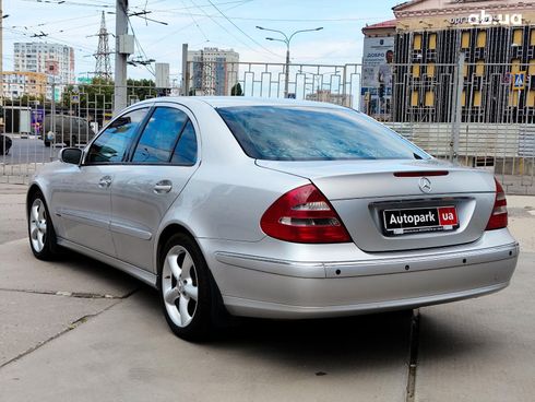 Mercedes-Benz E-Класс 2003 серый - фото 8