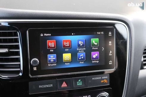 Mitsubishi Outlander 2017 - фото 18