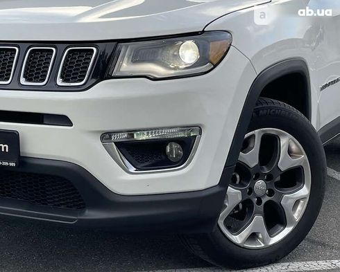 Jeep Compass 2018 - фото 8