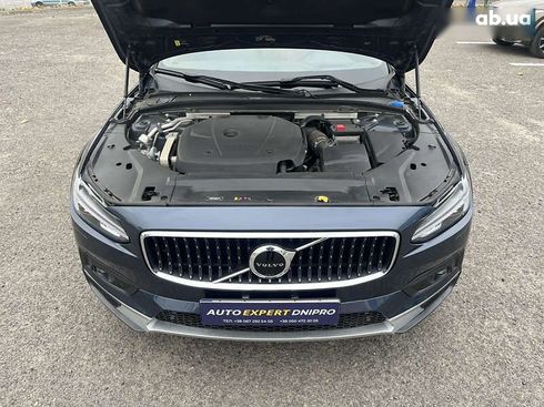 Volvo V90 Cross Country 2020 - фото 16