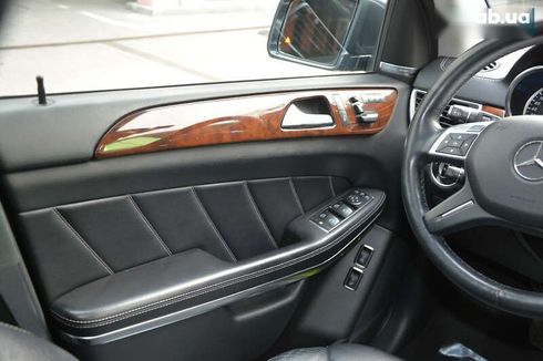 Mercedes-Benz GL-Класс 2012 - фото 25