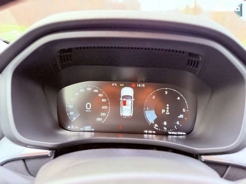Volvo XC60 2019 - фото 13