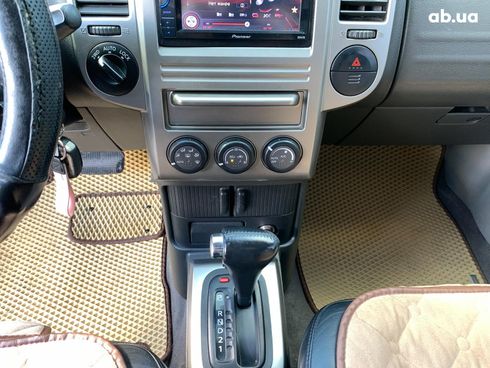 Nissan X-Trail 2005 черный - фото 35