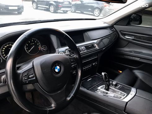 BMW 7 серия 2011 черный - фото 7