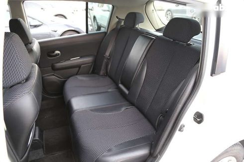 Nissan Tiida 2012 - фото 9