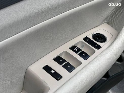 Hyundai Sonata 2018 серый - фото 17