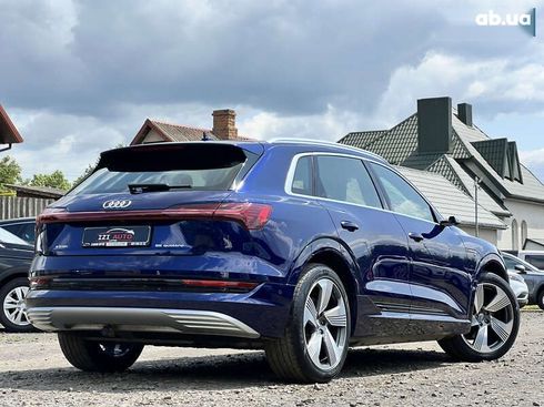 Audi E-Tron 2021 - фото 8