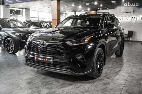 Toyota Highlander 2020 - фото 2