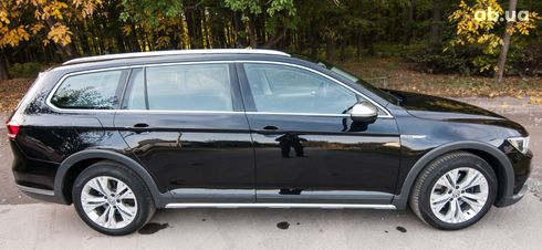 Volkswagen Passat 2016 черный - фото 2