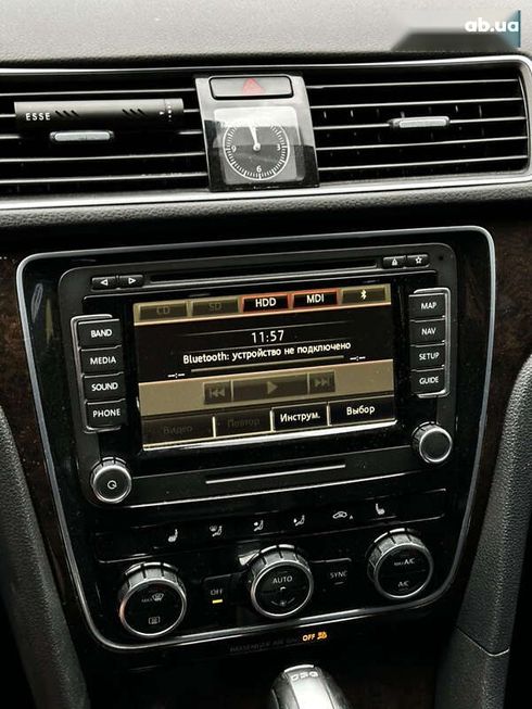 Volkswagen Passat 2014 - фото 12