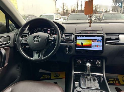 Volkswagen Touareg 2012 - фото 12