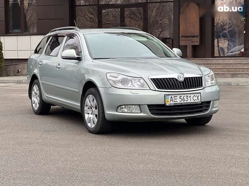 Skoda Octavia 2011 - фото 20