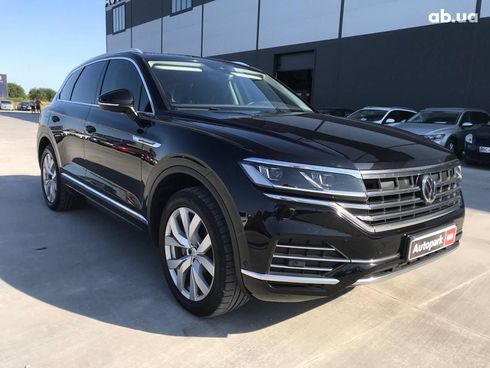 Volkswagen Touareg 2019 черный - фото 3