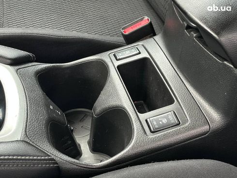 Nissan Qashqai 2014 красный - фото 47