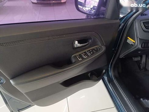 Kia Carens 2016 - фото 13