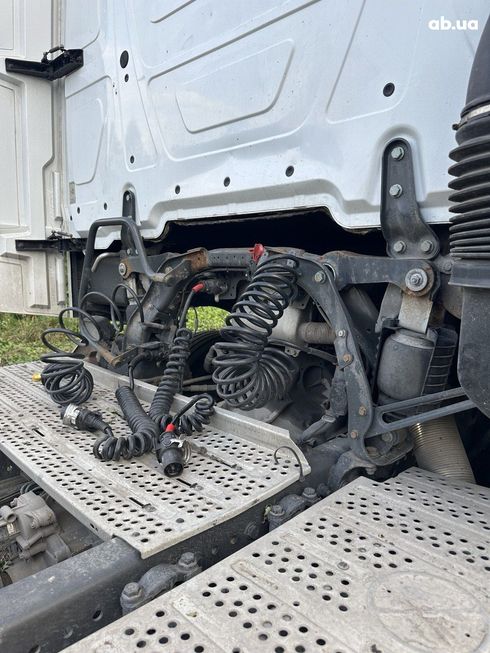 Mercedes-Benz Actros 2012 белый - фото 9