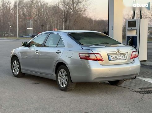 Toyota Camry 2007 - фото 9