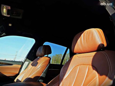 BMW X5 2017 - фото 14