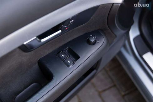 Audi A4 2007 - фото 19