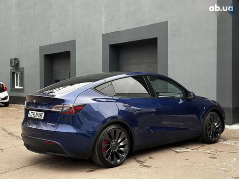 Tesla Model Y 2024 - фото 9