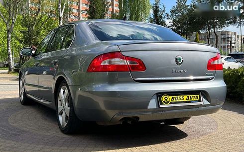 Skoda Superb 2011 - фото 5