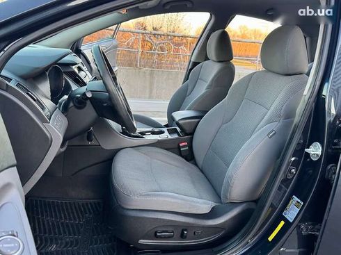 Hyundai Sonata 2013 - фото 19