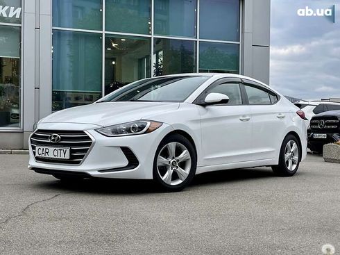 Hyundai Elantra 2018 - фото 3
