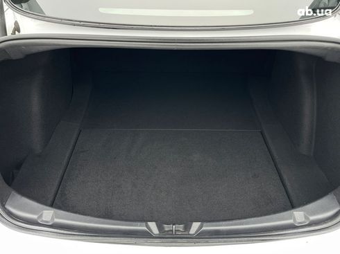 Tesla Model 3 2022 - фото 12