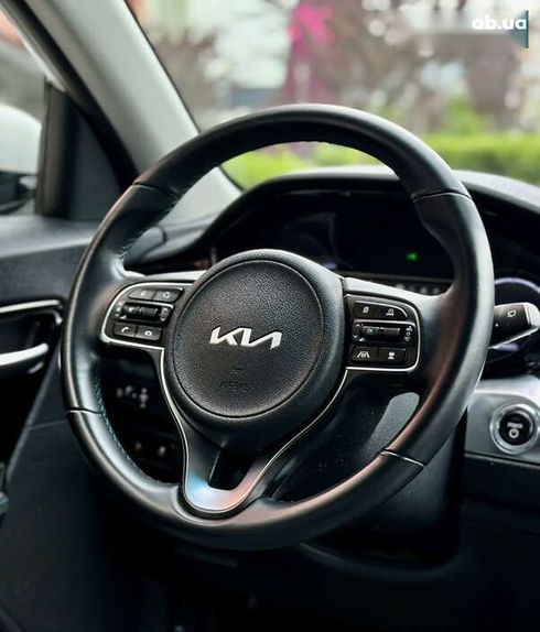 Kia Niro 2021 - фото 17