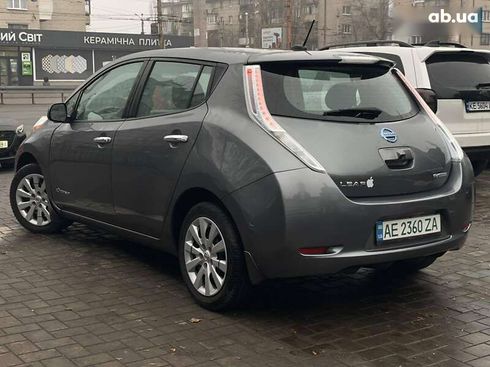 Nissan Leaf 2017 - фото 5