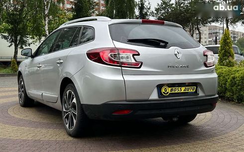Renault Megane 2015 - фото 5