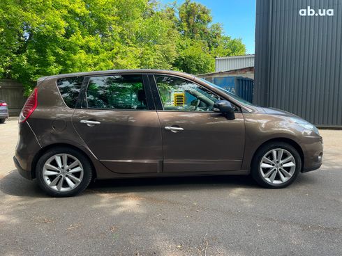 Renault Megane 2011 коричневый - фото 6