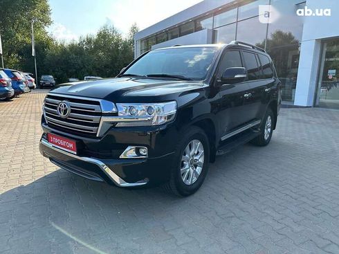 Toyota Land Cruiser 2019 - фото 4