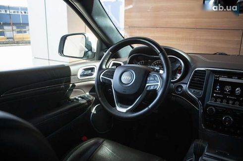 Jeep Grand Cherokee 2017 - фото 18